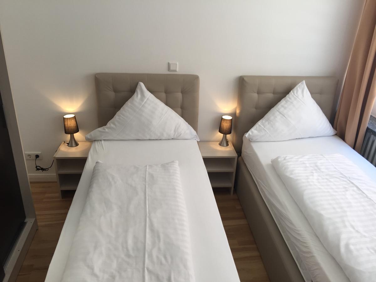 Hotel Central Хановер Екстериор снимка